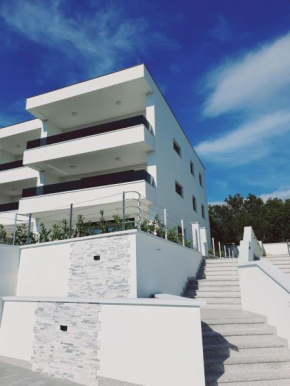 Sunset & Seaview Premium Apartment